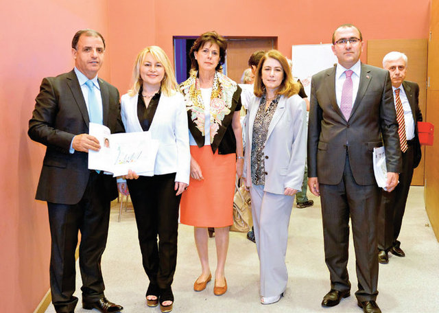 DEMET SABANCI ÇETİNDOĞAN