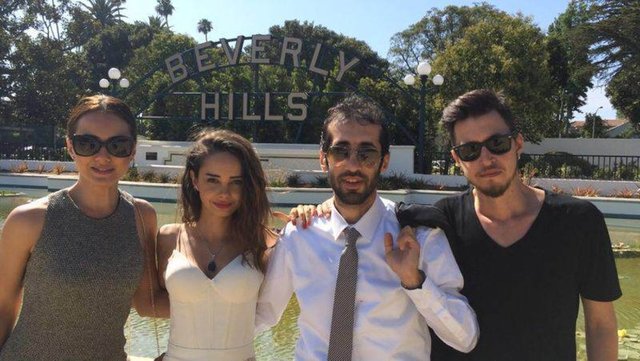 Çiftin şahitliklerini BVS Yapım'ın sahibi Bedran Güzel ile eşi Dilşad Şimşek yaptı.