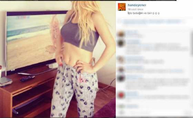 Çıkan haberler üzerine Yener sosyal medyada paylaştığı resmin altına "İşte bebeğim ve ben" notunu düştü.