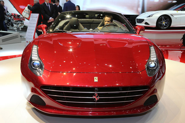 Türkiye'de FerMas tarafından temsil edilen Ferrari'nin California T modeli otomobilseverlerin beğenisine sunuldu.