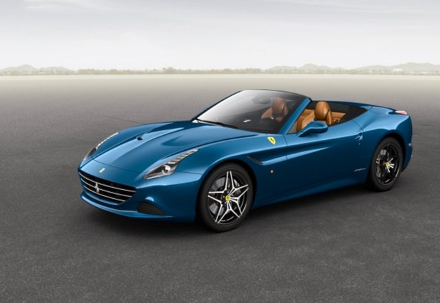 14 SANİYEDE ÜSTÜ AÇILIYORTeslimatına temmuz ayında başlanacak California T 14 saniyede şık bir Coupe'den sofistike bir Spider'a dönüşüyor.