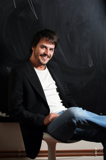 Neye uğradığını şaşıran Günsür Ailesi, uzun uğraşlar sonucunda evi temizletti.