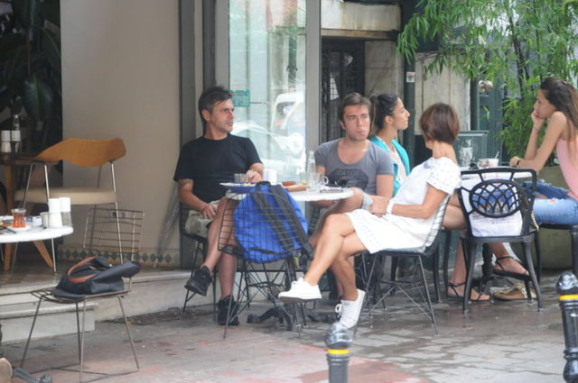 Teoman ilk kez geçen ay City's'te görüntülendiği kız arkadaşıyla eğlencedeydi.