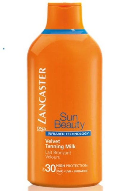 Lancester Sun Beauty Fresh Milk SPF 1,fresh ve hafif yapıda vücut güneş kremi. Ve orta dereceli güneş koruması ile cildi koruma altına alıyor. Bronzluğunuzun ışıltılı, güzel ve kalıcı olmasını sağlıyor.