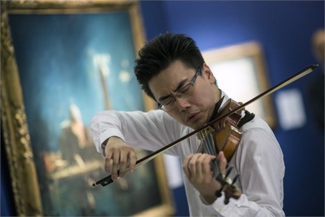 7- Hong Kong - Ortalama oda fiyatı 242 dolar.  -