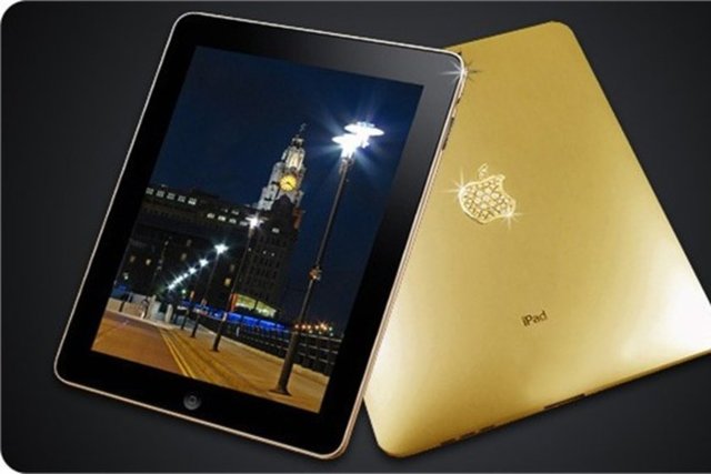 iPad 2 altın serisi - 7,8 milyon dolara yakın.