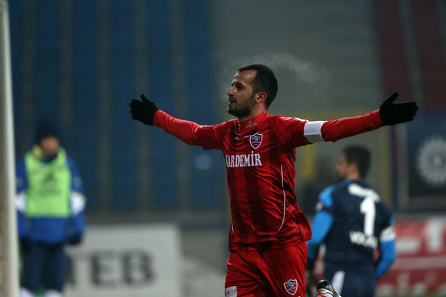 İlhan Parlak - Karabükspor'dan Kayseri Erciyesspor'a