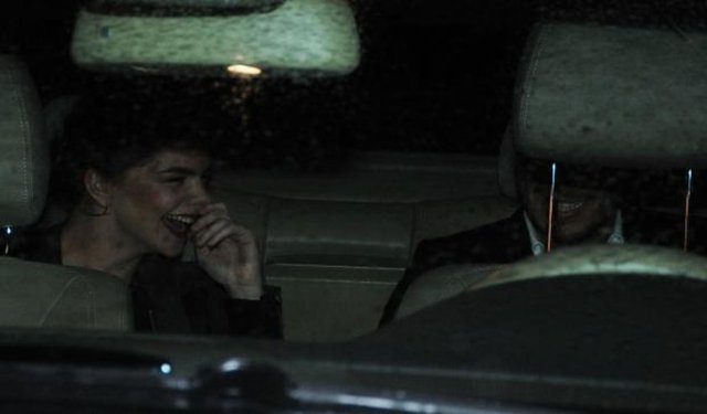 Pelin, hamilelik hikayesini arkadaşlarına şöyle anlatmış: "İlk ay hamile olduğumu anlamadım. Gerçeği çok sonra öğrendim. Bedri de çok mutlu oldu. Cinsiyetini henüz öğrenmedik."  -