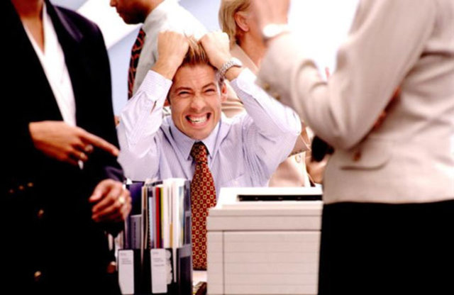 Sonuçta, her yaştan yetişkinde müdahalelere karşı dikkat dağınıklığı ve cayma görülürken daha yaşlı yetişkinlerin bir kez dikkati dağıldıktan sonra yeniden konsantre olmada daha fazla zorlandıkları görüldü.