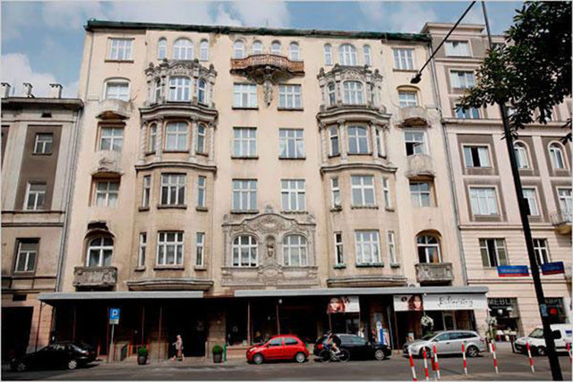 29 Polonya yüzde 2.7