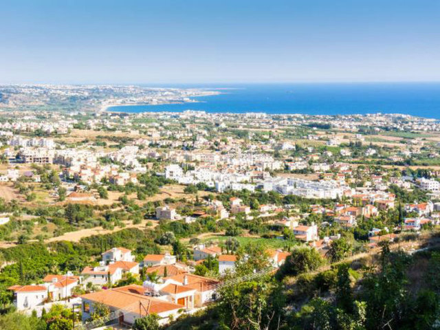 53 Güney Kıbrıs yüzde -8.7