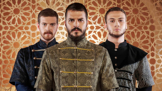 29 Mayis 1559'da iki şehzade taraftarları ve kendi sancak orduları ile birlikte Konya yakınlarında bir muharebeye giriştiler.