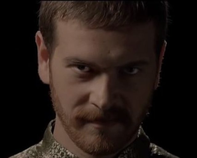 Sultan Selim Kasım ayında Edirne'ye vardı ve orada bekledikten ve yollarda kapıkullarının yaptıkları isyankar hareketler altında Aralık'ta İstanbul'a gelebildi.