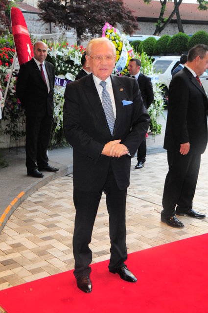 ERDOĞAN DEMİRÖREN 