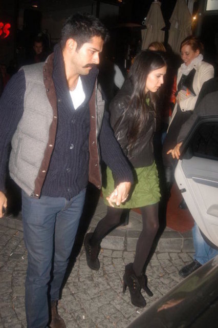 CEYLAN ÇAPA - BURAK ÖZÇİVİT