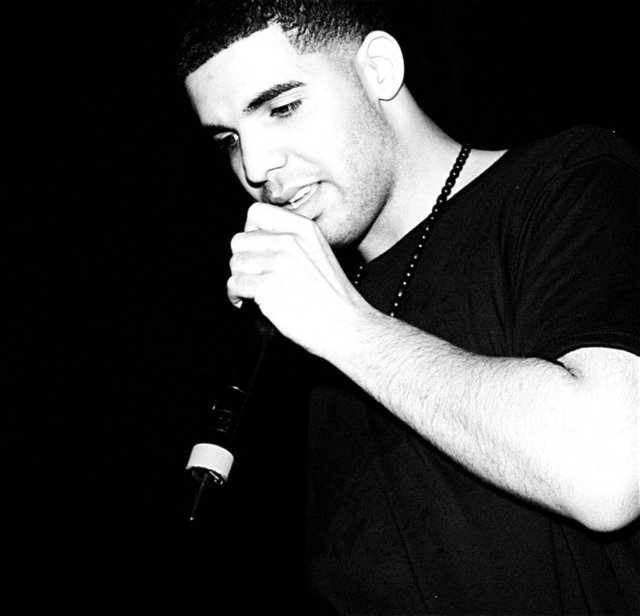 Drake - 40 milyon dolar