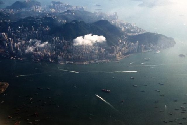 7- Hong Kong - Milyarderlerin toplam serveti (2013): 224 milyar dolar