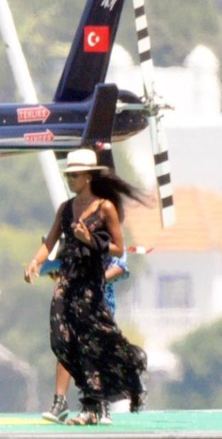 NAOMI CAMPBELL