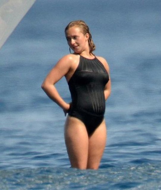 Rol aldığı Heroes dizisiyle şöhreti yakalayan Hayden Panettiere'in hamileliği iyice belirginleşmeye başladı.