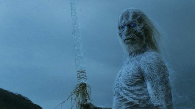 Dünyanın en çok izlenilen dizilerinden Game Of Thrones'taki en merak edilen karakterler olan Ak Yürüyenler'in 5. sezonundaki görsel tasarımları bir Türk'ün elinden Çıkma! - Kaynak: Mynet