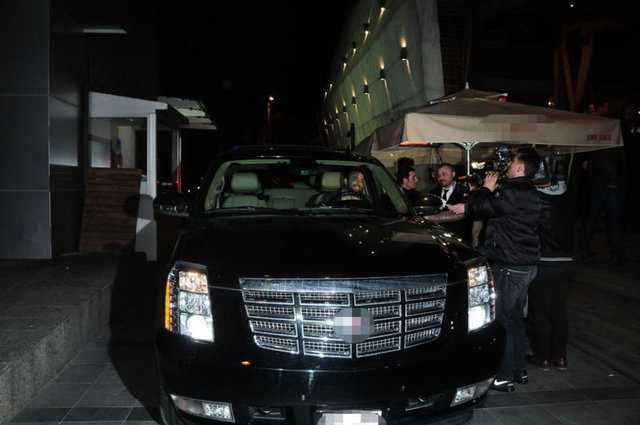 Murat  Dalkılıç, 50 bin Euro'ya 2006 model lüks bir cip aldı.