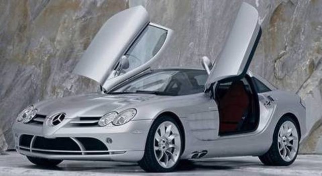 Britney Spears - Mercedes Slr McLaeren