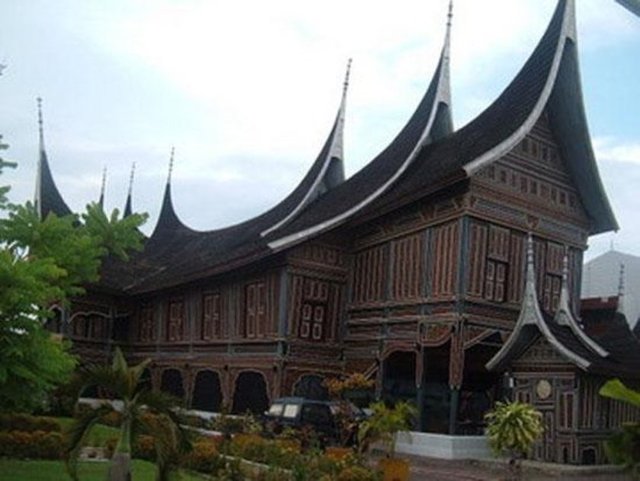 Endonezya - Ülkede emlak fiyatları yüzde 2.89 arttı.