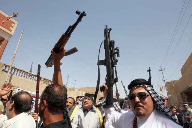 IŞİD militanlarıyla Şii milisler arasındaki çatışmalar, başkent Bağdat'a 80 kilometre kadar yaklaştı. Bu nedenle Bağdat'ta güvenlik önlemleri en üst düzeye çıkarıldı. -