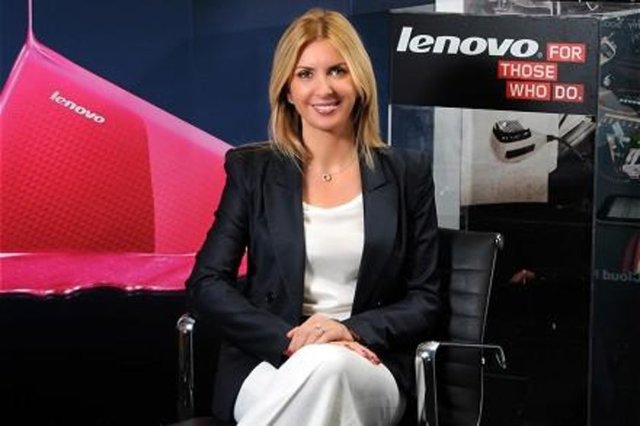 24- Gülfem Çakmakçı - Lenovo Türkiye Genel Müdürü - Ciro (Milyon TL): 300 - İstihdam: 24