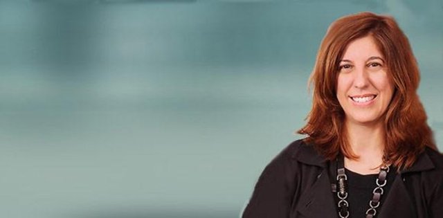 3- Elçin Ergun - Merck Serono Global Ticari Başkan - Ciro (Milyon TL): 15.152 - İstihdam: 15.000