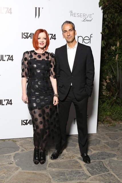 SHIRLEY MANSON, ALPHAN ESELİ 