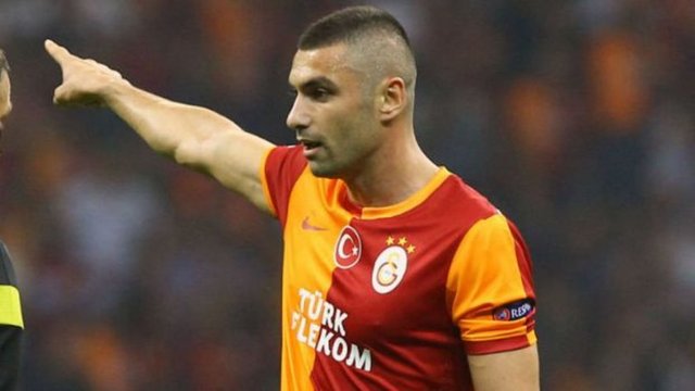 @EnisBaltali - Ünal Aysal maaşları yatırmadığı için Burak Yılmaz kendi düğününe takım elbise alamadan gitti. Galatasaray'ın geldiği hale bak, yazık...