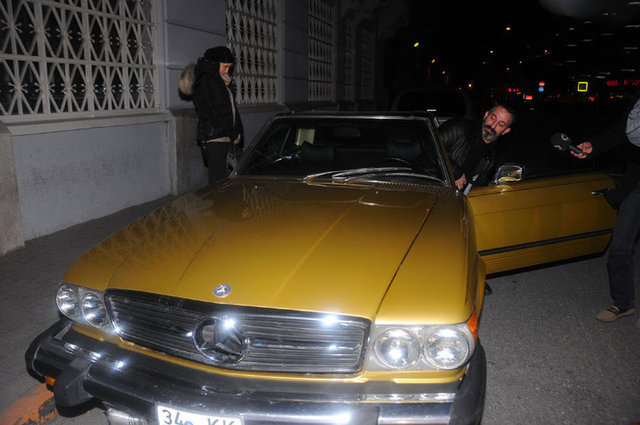 Ünlü komedyenin bu atılımı üzerine son aldığı aracın fiyatı iki katına çıktı. 200 bin euroya satılan araç çok nadir bulunuyor.