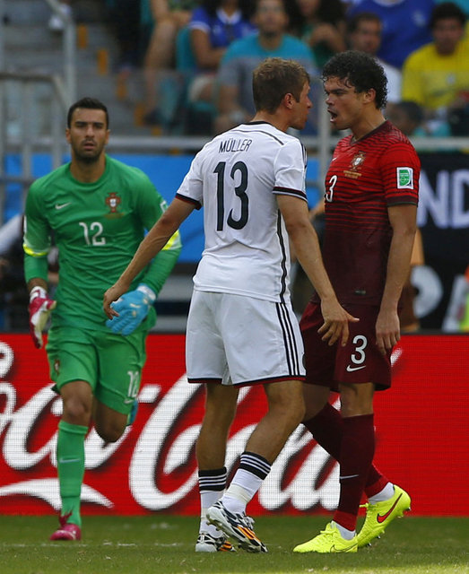 - Yenilen goller, Hugo Almeida'nın sakatlığı yetmezmiş gibi bir de Pepe kırmızı kart görerek oyundan atıldı.