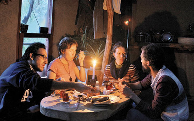 Daha hiç tuz dökme olayını bilmeden... Doğanın bu tip kurallarını öğrendik artık."