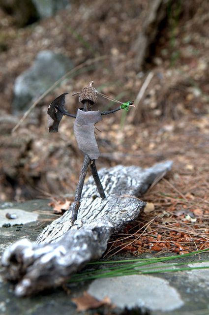 Çünkü nasıl yürüyeceğimi, nereye basacağımı, hangi dalı nasıl keseceğimi bilmiyordum...