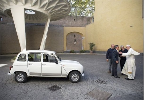 10- Renault - Toplam üretim: 2,7 milyon adet