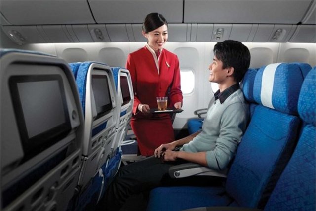 16) Cathay Pacific Havayolları