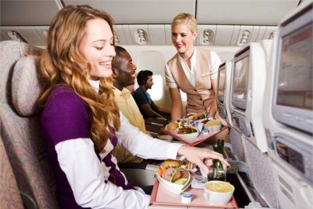 6) Emirates Havayolları