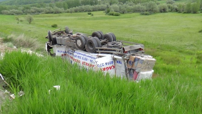 Erzincan'da Feci Kaza, Erzincan'da Trafik Kazası, Erzincan Kaza ...