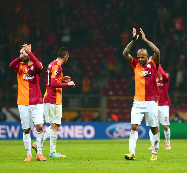 Direkt olarak Şampiyonlar Ligi'nde mücadele edecek olan Cimbom, şu ana kadar gruplara kalması kesinleşen 22 takım arasında 19. sırada yer alıyor. İşte torbalar...