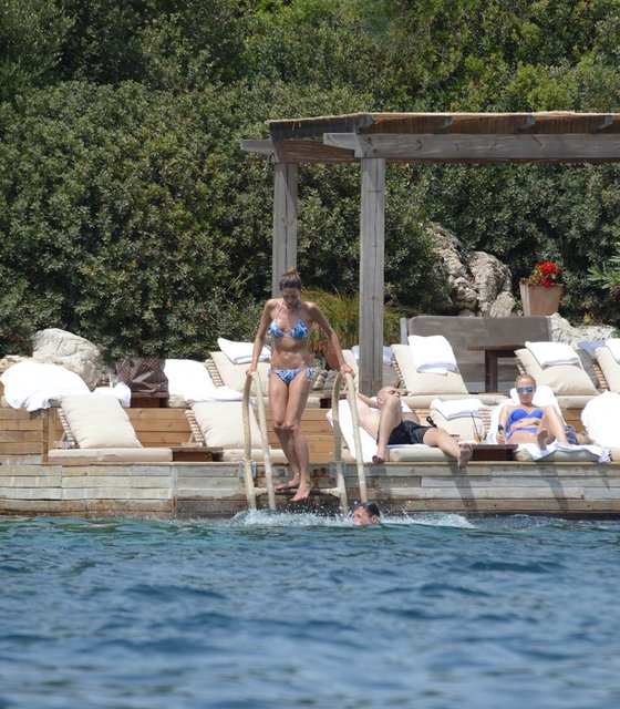 MELİS HATİPOĞLU