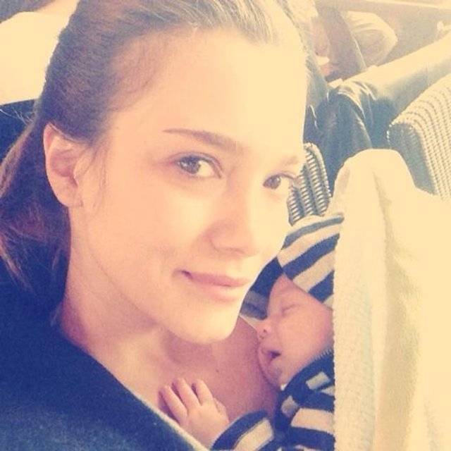 Nilay Cafer - İşte en az bu küçük kadar güzel bir gün dilerim hepinize