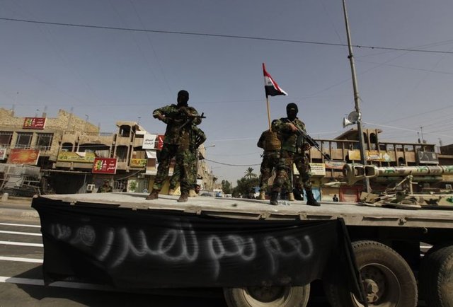 Mehdi Ordusu, başkent Bağdat'ta da 200 bin kişinin katılımıyla gösteri düzenledi.