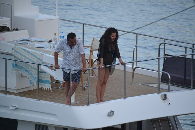 ERSUN YANAL- EBRU YAŞAR