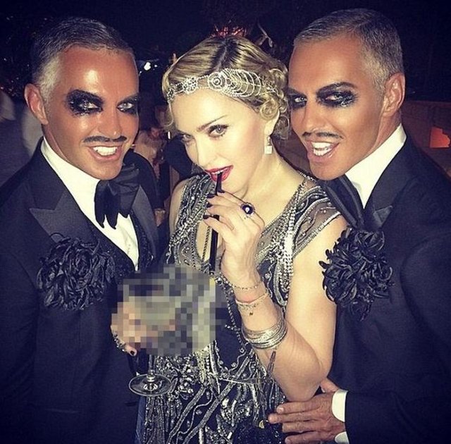 Dünyaca ünlü pop yıldızı Madonna 56'ıncı doğum gününü bu gece kutluyor. Madonna'nın doğum günü için hazırlanan Türk sürprizi ise uzun yıllar konuşulacak ve sadece Türkiye'de değil dünyada ses getirecek türden.