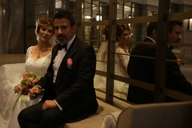 Yıllar önce yaşadığı ilişkiden Tayfun adında bir oğlu olan Emrah Erdoğan'ın ikinci çocuğu da erkek...