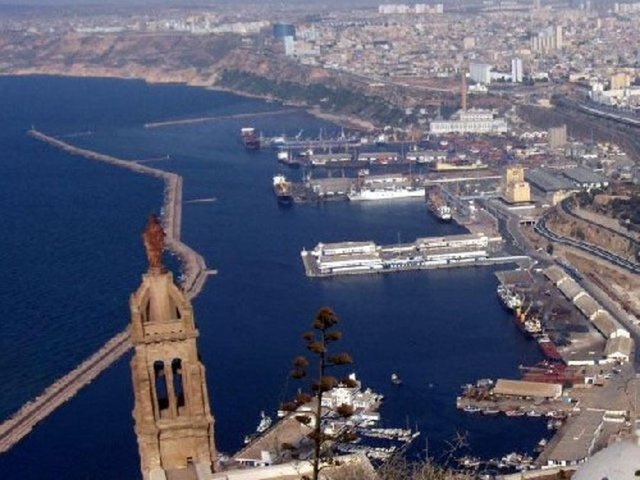 Cezayir-Cezayir -  - İmsak: 03:34 - Akşam: 20:18 - Toplam: 17 saat