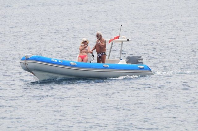 Sanatçının kiloları dikkat çekti.