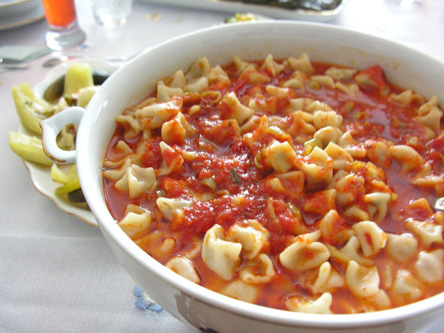 Yemeklerin suyunu tüketmemeye çalışın bu şekilde daha az yağ almış olursunuz.